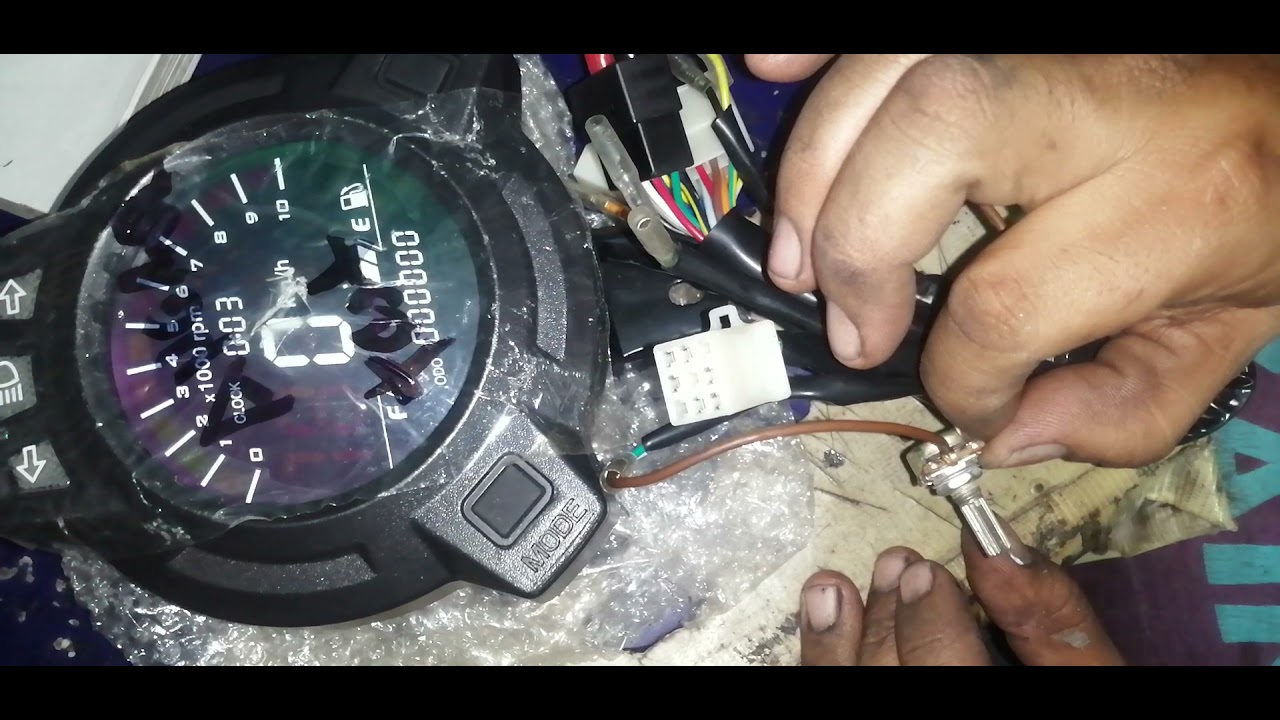 Como probar un tacometro digital todos su funciones... MOTOS