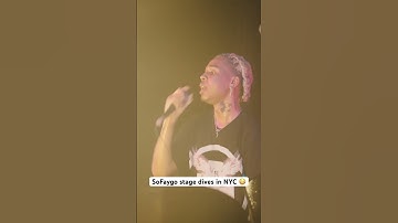 @SoFaygo stage diving at his NYC Concert 🎥 @goodlookskenny