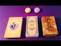 PORQUÉ NO ESTÁ CONTIGO  ? POR OTRA PERSONA O POR SUS MIEDOS ? Tarot interactivo .