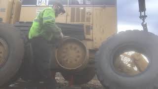 Road grader 14.00R24 Safety tips and walk through on a 3 piece wheel