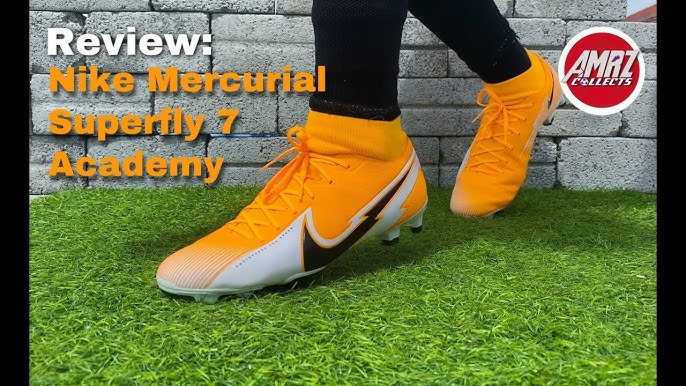 Al borde Parte Diálogo Nike Mercurial Superfly V Tech Talk | CR7s innovative boots for EURO 2016 -  YouTube