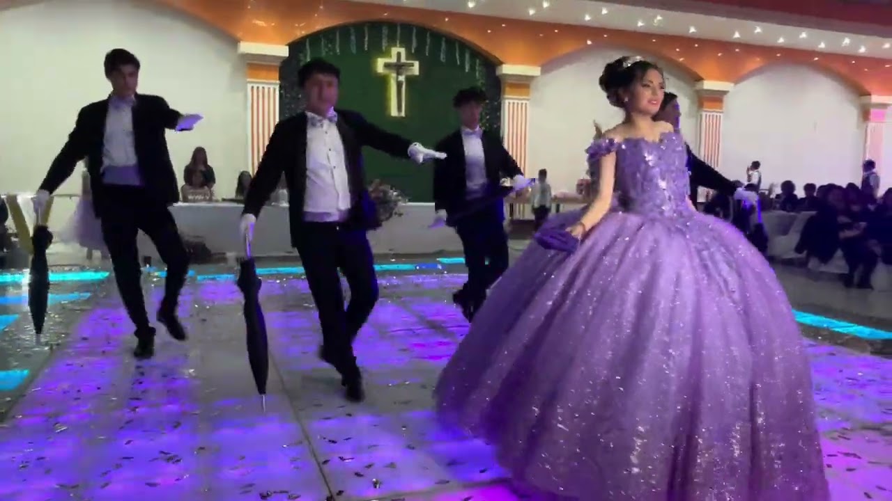 Vals Principal con Sombrillas / Xv Años Cami / Lana del Rey / New Star Chambelanes