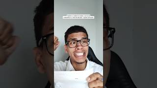 Quando vc acaba de receber a prova e o nerd da sala fala "A gente tá ferrad0##humor #escola