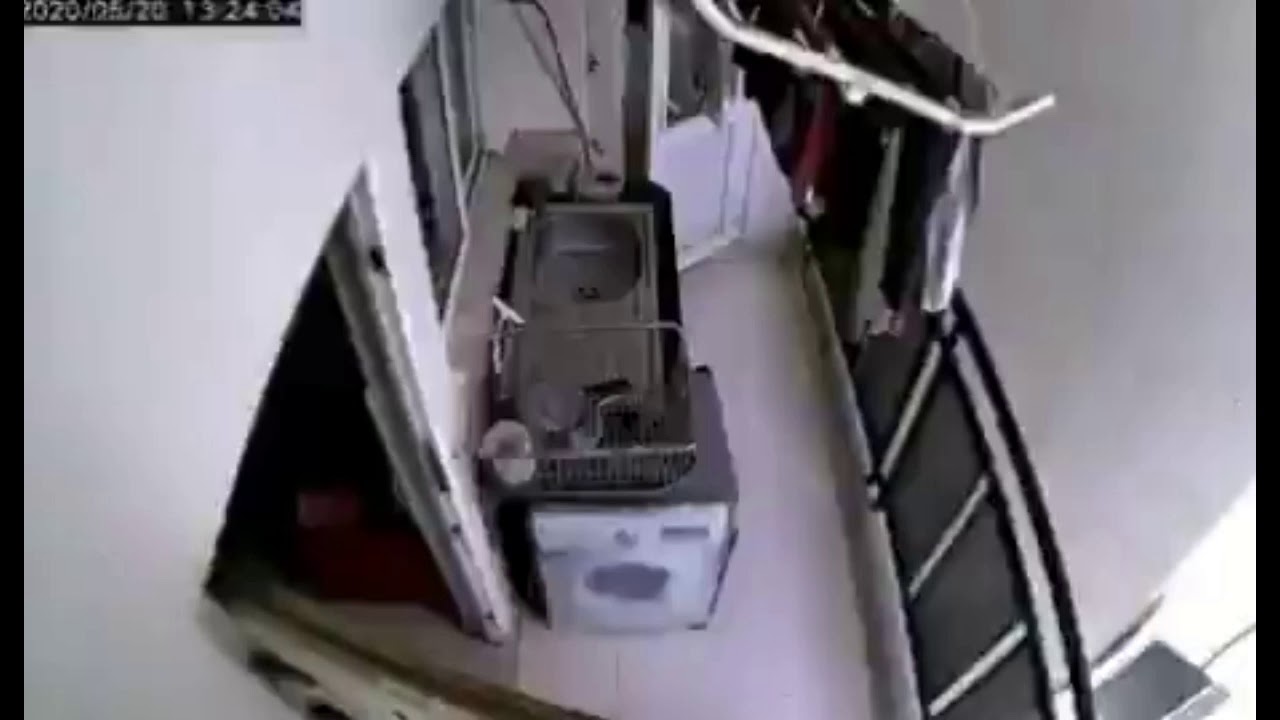 CCTV Video Captures Thunderous Sound In Bangalore || Sonic Boom