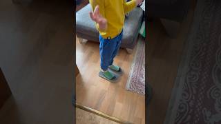 Артур становится на доска Садху 🧘‍♂️