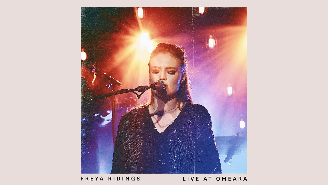 Freya Ridings Love Is Fire (Live