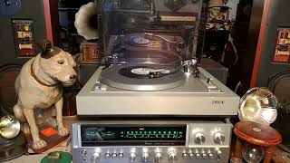 Living Next Door To Alice. Smokie. RAK 45rpm Vinyl Record from 1976. Vintage Hi-Fi Turntable System
