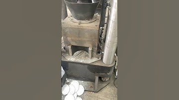 Aluminum chips block press machine. metal chips block making machine. coco peat block machine.