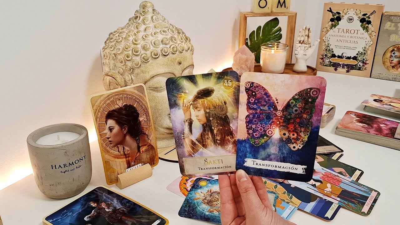 🔎💕 LE PREGUNTO POR TI Y ESTO RESPONDE  💕🔍 TAROT INTERACTIVO AMOR 💫✨️💫