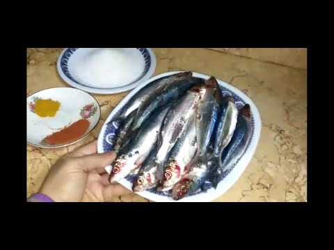 حاجه كده نضيفه عمايل ايديكي تبقى مطمنه و انتي بتكليه لا اسهل من كده تخليل السردين البلدي