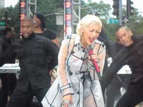 Christina Aguilera at the early show you lost me, ...