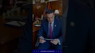 Letters From Constituents: On Access to Desiccated Thyroid Extract Medications.