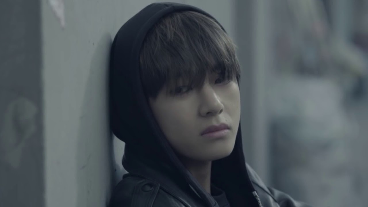 jisoo x taehyung ft. jimin. ( let me know x wedding dress )