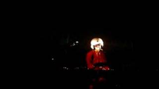 Cascadeur - Into the wild (live Nördik Impakt, Caen, Mairie, 7 oct 2010)