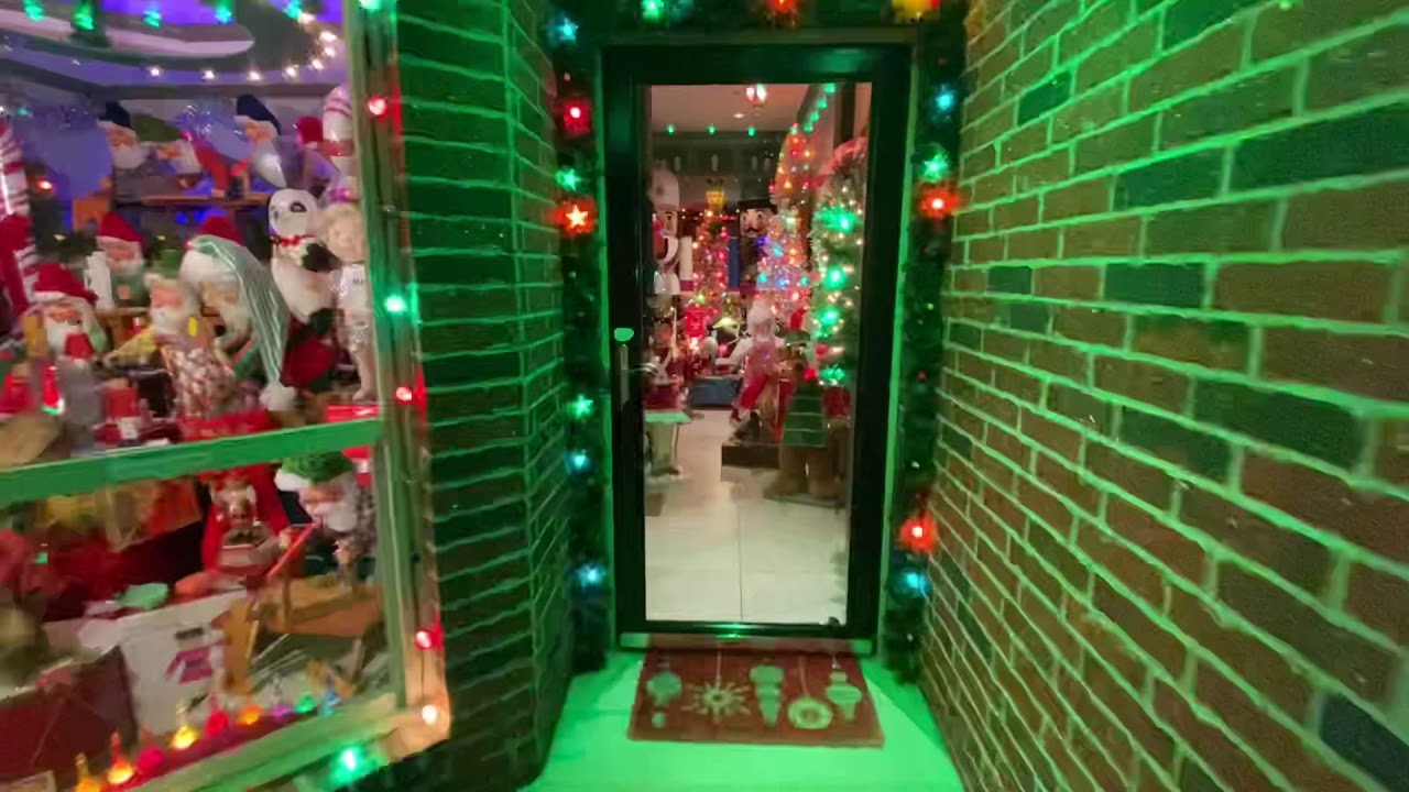 Ben Sumner’s Kringle’s Christmas Land Jenks Oklahoma Tulsa Santa The