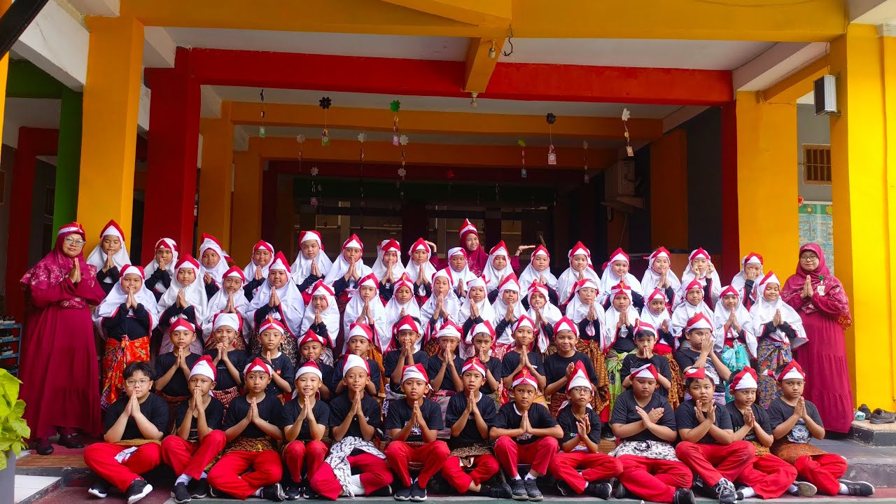 Praktik Seni Budaya Tari Manuk Dadali grade 3 SDIT Nurul Fikri