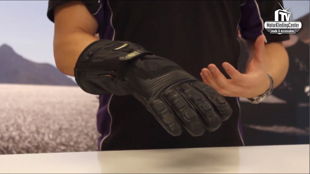 T-12 Verwarmde Motorhandschoen Review - MotorKledingCenterTV - YouTube