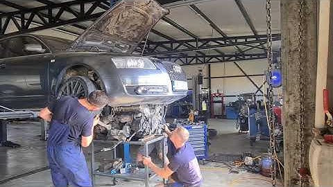 Audi A6 4.2i Quattro Engine Remove