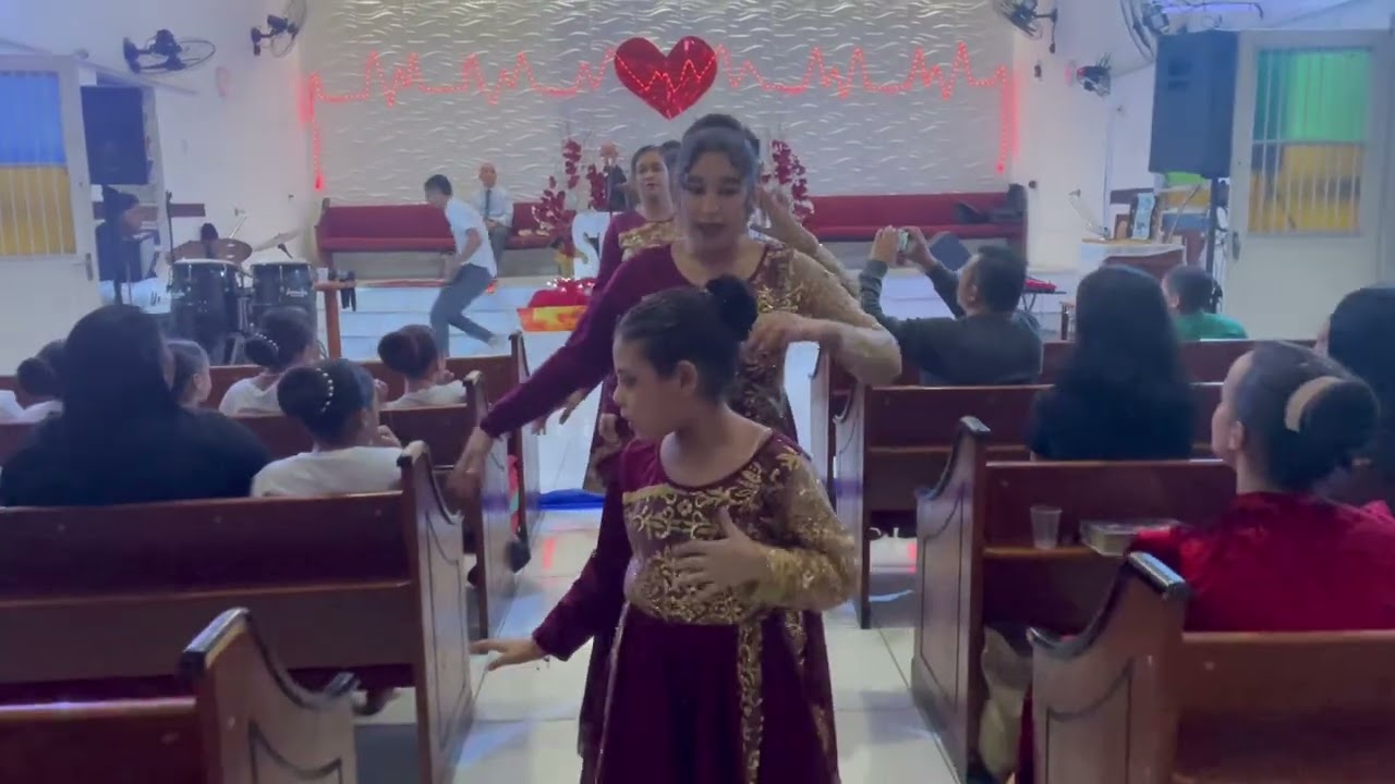 Coreografia Reacende a Chama Sued Silva Ministério Shalom 