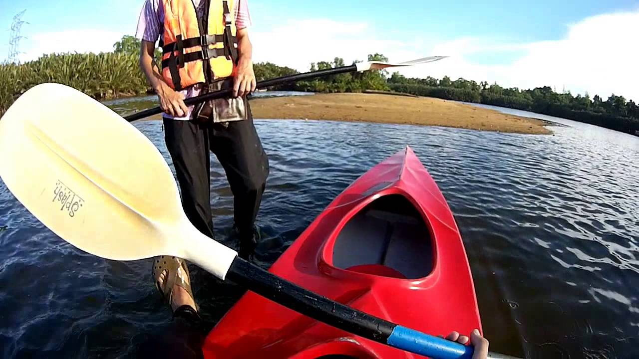 Kayak Di Pulau Melaka Youtube