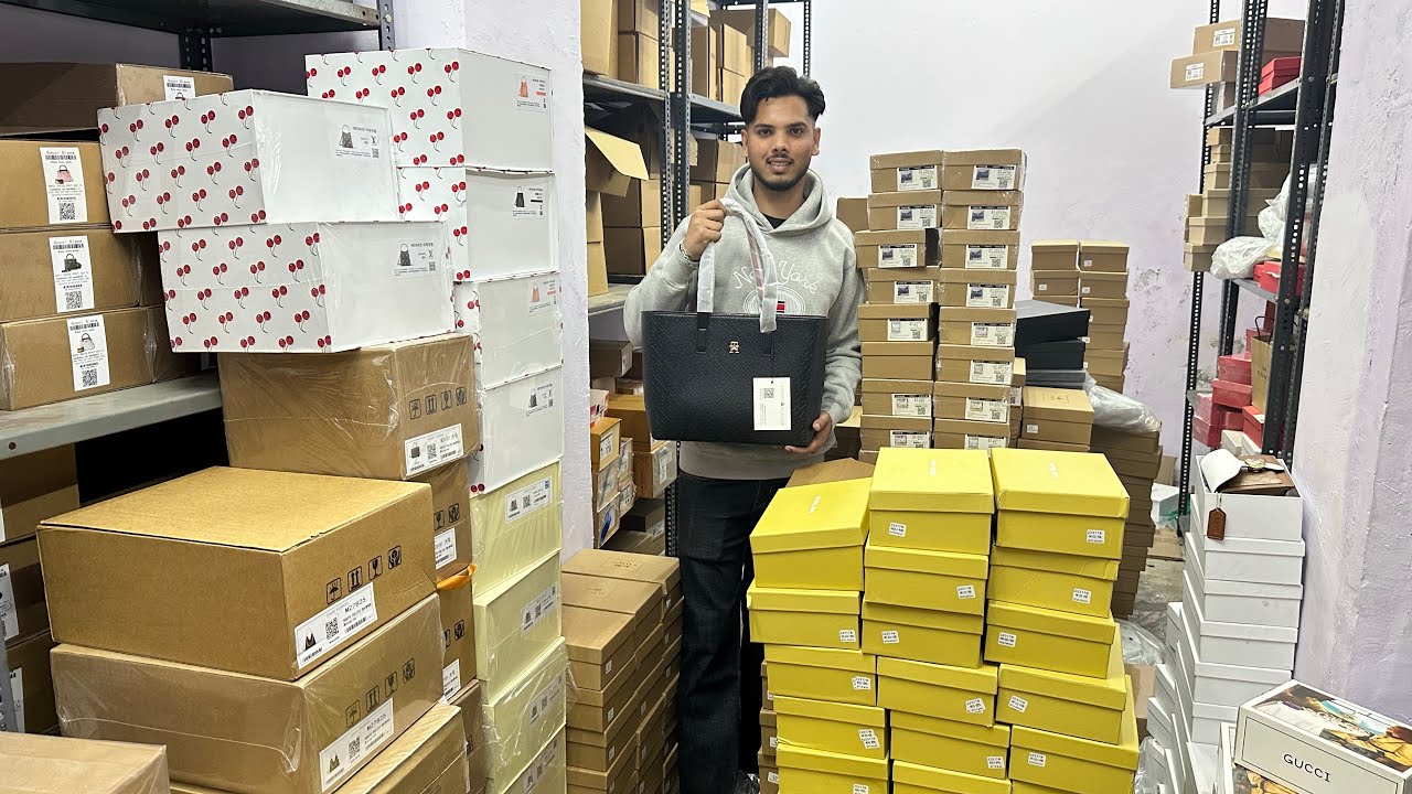 Branded Luxury Bags in Delhi | Imported Bags Wholesale In Delhi | Premium Quality Bags Wholesaler