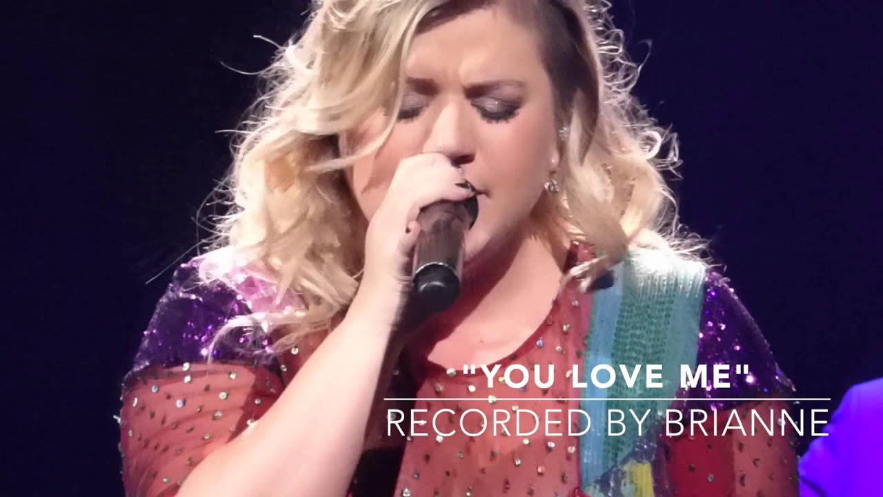 kelly-clarkson-you-love-me-key-arena-seattle-wa-aug-12th