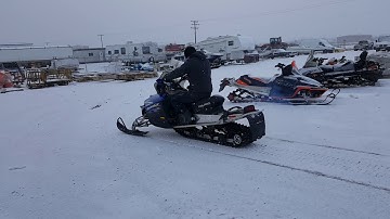 2007  polaris Switchback 600 snowmobile