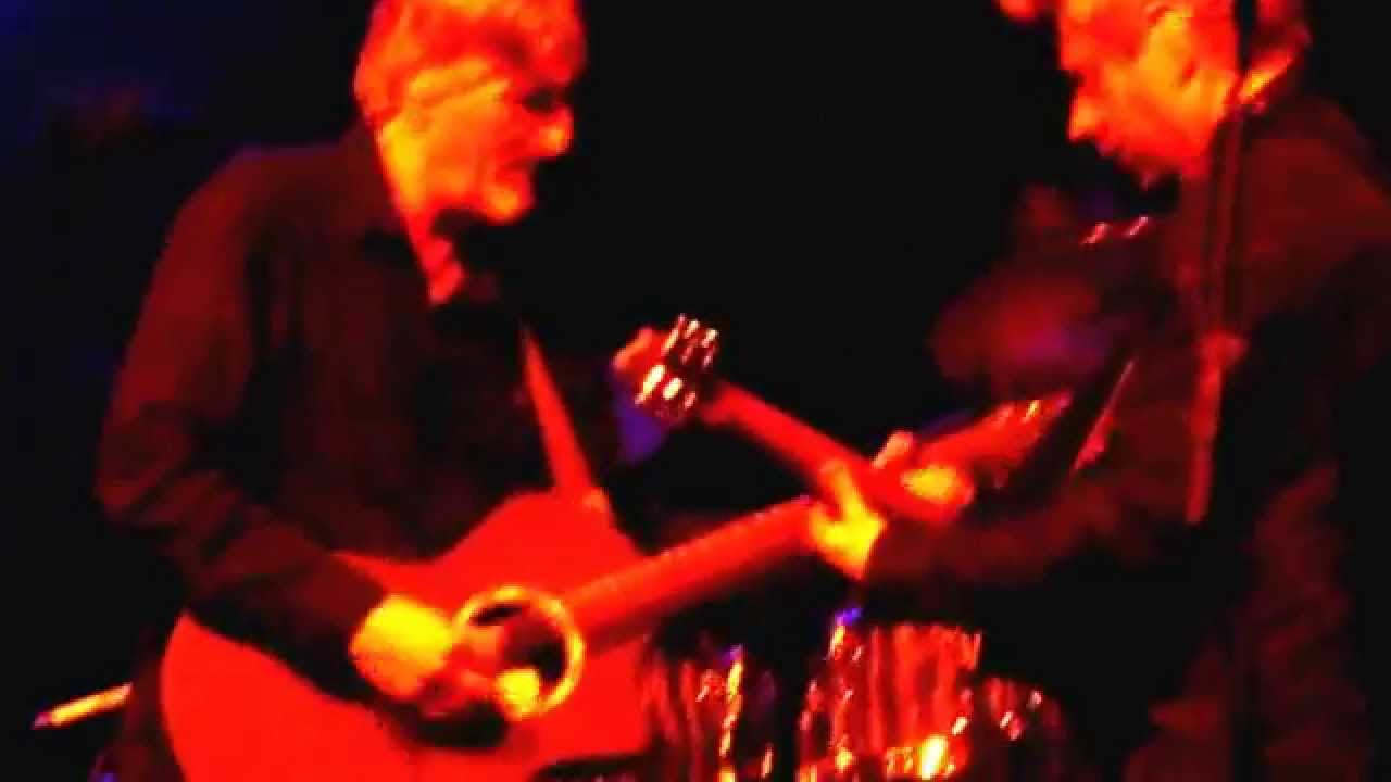 Guarda Mike Gordon Band - "Different World" - House of Blues, Boston, MA 3/28/2014 su YouTube Guarda Mike Gordon Band - "Different World" - House of Blues, Boston, MA 3/28/2014 su YouTube