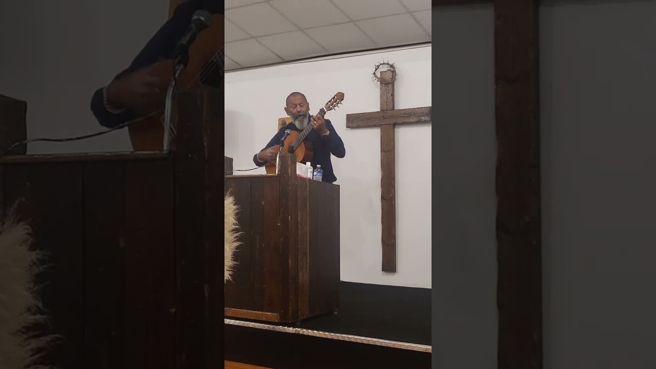 gitan de perpignan 2024 mon père nicodeme qui chante un cantique (2)