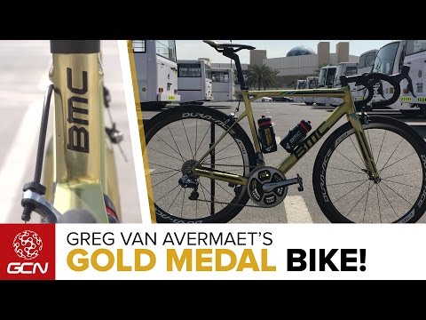 Video: BMC Racing mengungkapkan sepeda klasik kustom Greg Van Avermaet