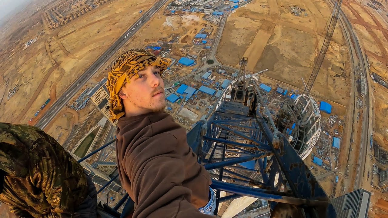 Free Climb Tallest Building in Africa (60km/h+ Wind) YouTube