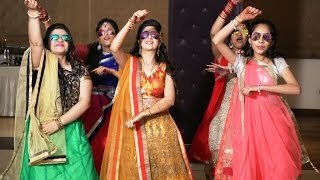 Suruchi ladies sangeet performance on bollywood songs "navrai majhi -
banno g phad ke dhating naach chittian kaliyan lovely sharabi radio
rola ...