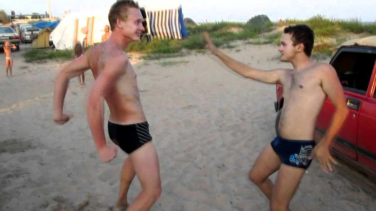 Stromae- Алена даст - YouTube