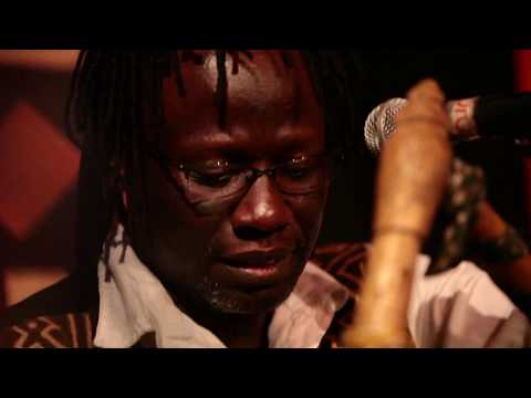 makadem-"obongo-bless-me"-live-in-nairobi