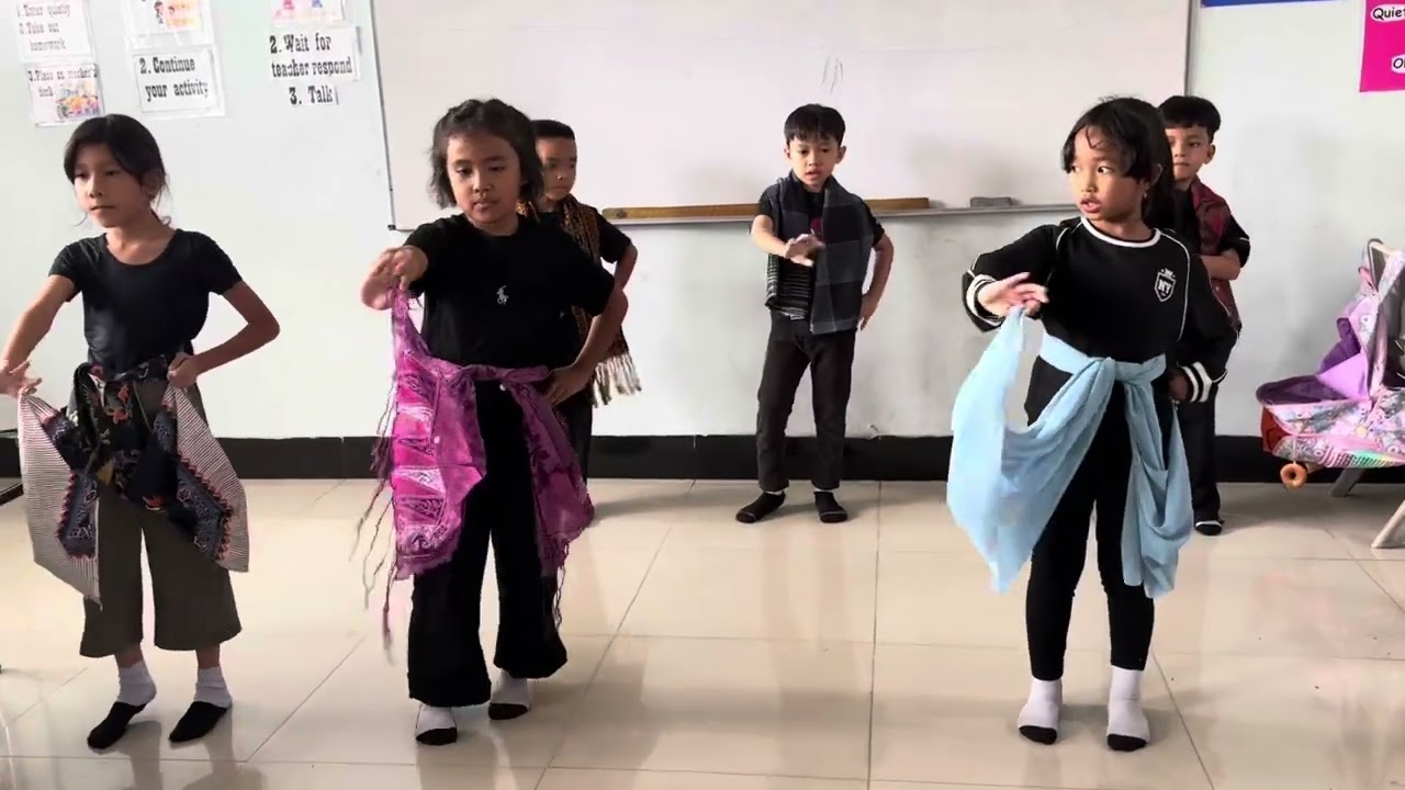 #senitari #rekayorek #kelas2sd #senibudaya @Munisae 