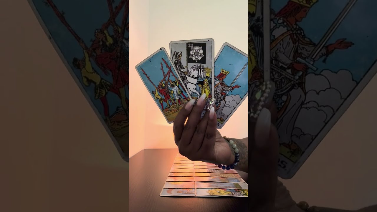 Она спросила своего практикующего, что пошло не так с рифмой против тебя, но он этого не понимает!