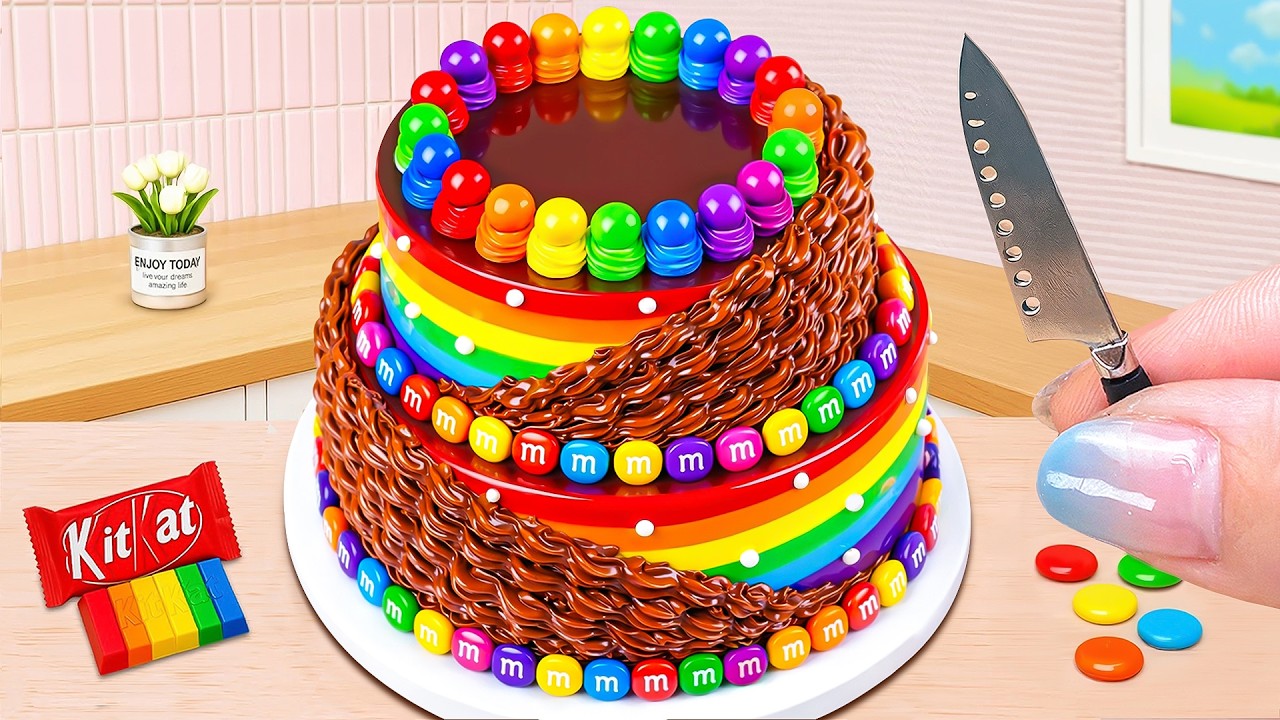 How to Make Beautiful Mini Rainbow Cakes 🌈🎂 Miniature Rainbow Cake Decorating