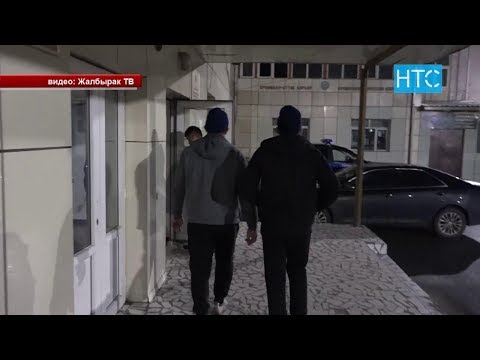 Video: Жамгырдан кийин курттар эмнеге сойлоп чыгышат