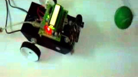 Image Processing Robot using Matlab - Robo India.flv
