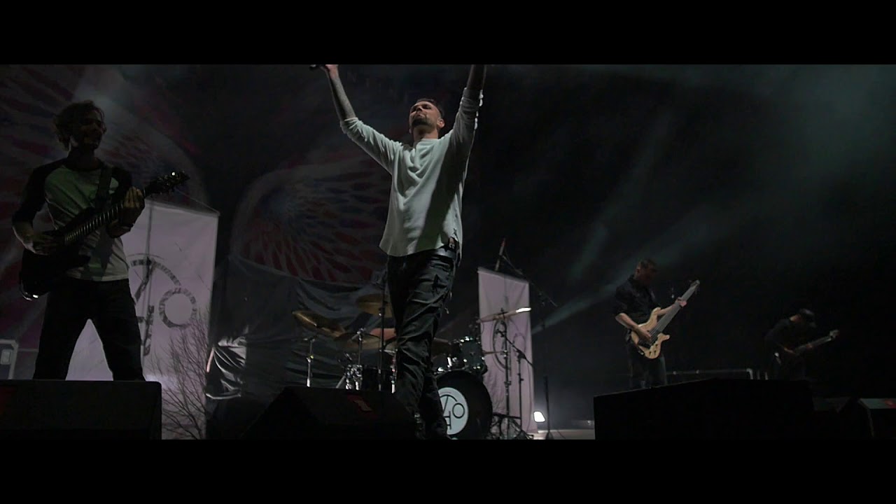 40 Days Later - Shores/Smack My Bitch Up | Live in Arena Armeec |