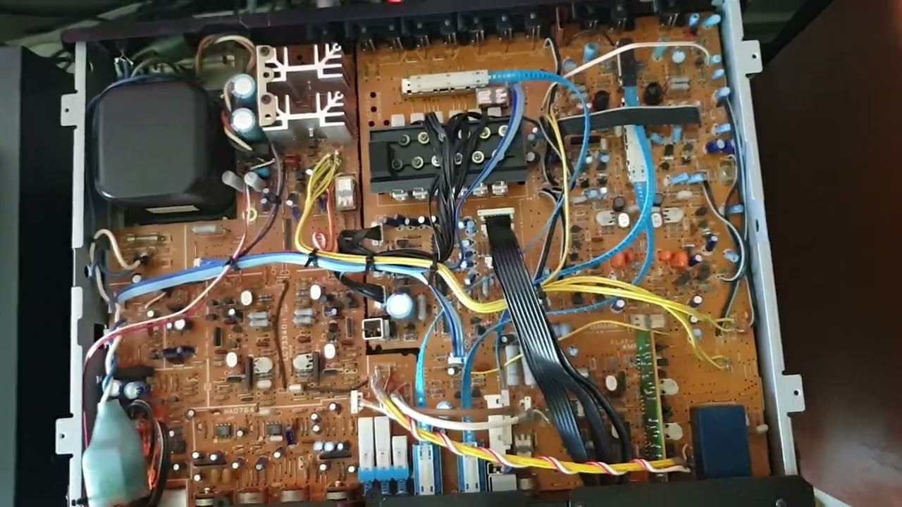 YAMAHA C50 - YouTube
