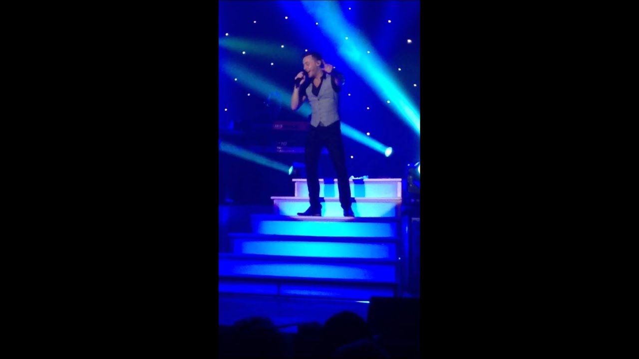 Nathan Carter - You take the Highroad I take the low road (Live) 2015