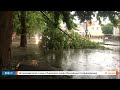 НикВести: Штормовой ветер и дождь в Николаеве: улицы Московская и Адмиральская