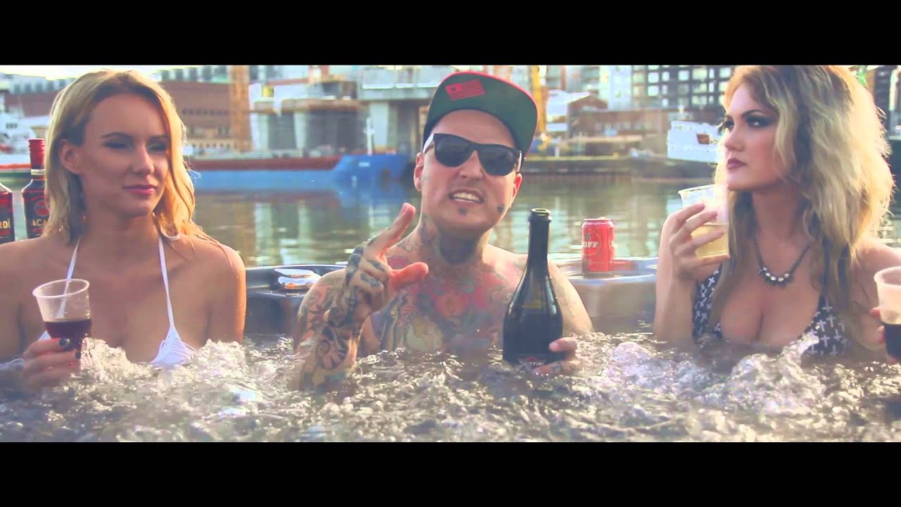 Watch ONE MORNING LEFT - YOU’RE DEAD, LET’S DISCO (official music video) | Bleeding Nose Records on YouTube Watch ONE MORNING LEFT - YOU’RE DEAD, LET’S DISCO (official music video) | Bleeding Nose Records on YouTube