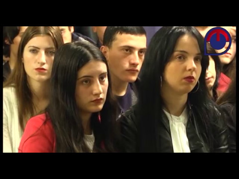 საქართველოს პრეზიდენტი ზუგდიდის უნივერსიტეტის სტუდენტებს შეხვდა \"კონსტიტუცია ყველასია\" ფარგლებში