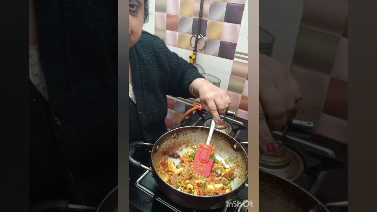 Ghar jaisa swad....... Lachadar parantha te paneer di sabzi... 