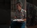 А ты угадал, кого показывал наш талантливый актер?😁Игра «Вайб времени», артикул на ВБ: 347477752
