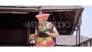 Naiwe Hivyo by Happy kamili ( video)