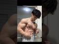 腹筋硬すぎて卵割れそう　#筋トレ #筋肉 #トレーニング #ホームトレーニー #トレーニング