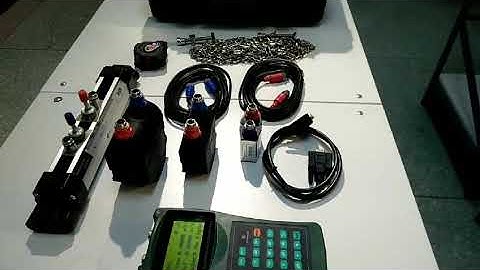 Handheld ultrasonic flow meter